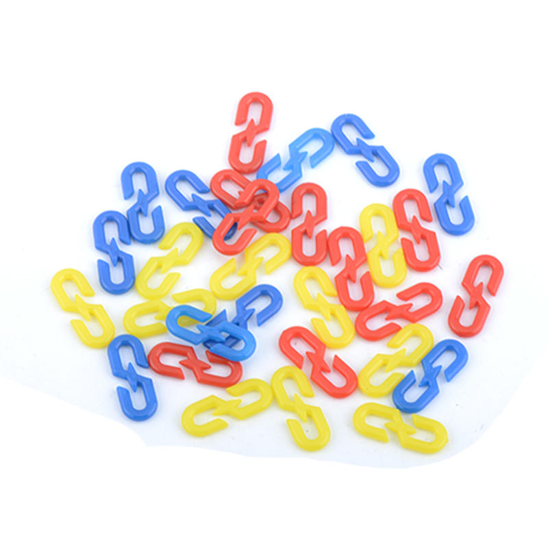 Plastic connecting chain