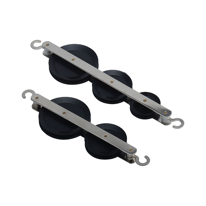 Black tandem pulley